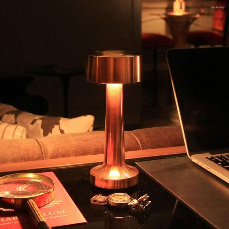 Cordless LED Touch Lamp